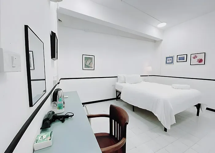Go Wat Trai Mit - Mrt Hua Lamphong Apartment Bangkok