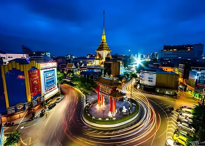 Go Wat Trai Mit - Mrt Hua Lamphong * Bangkok